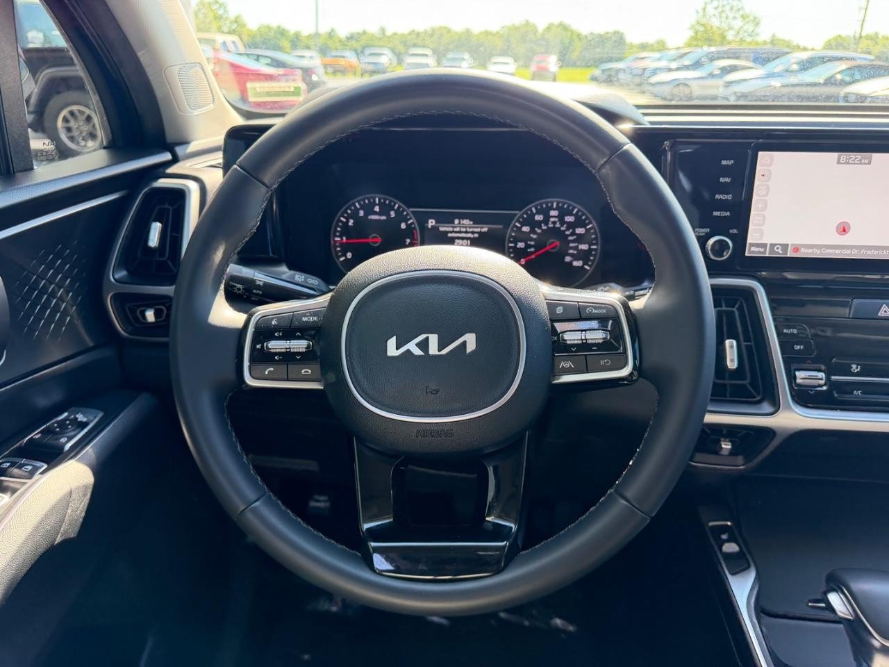 Used 2023 Kia Sorento S FWD image 12