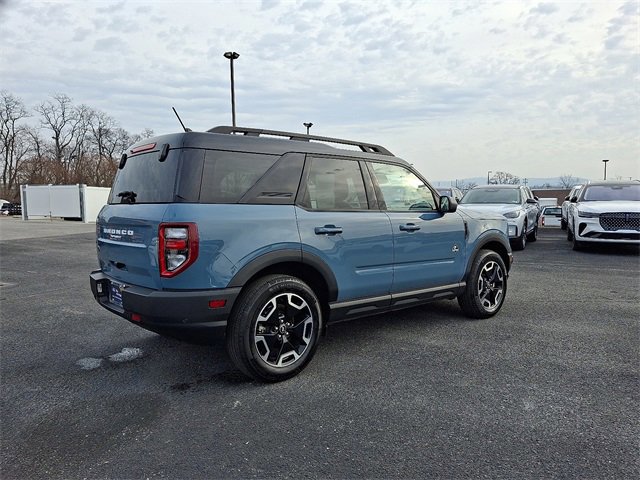 Certified 2023 Ford Bronco Sport Outer Banks w/ Tech Package image 4