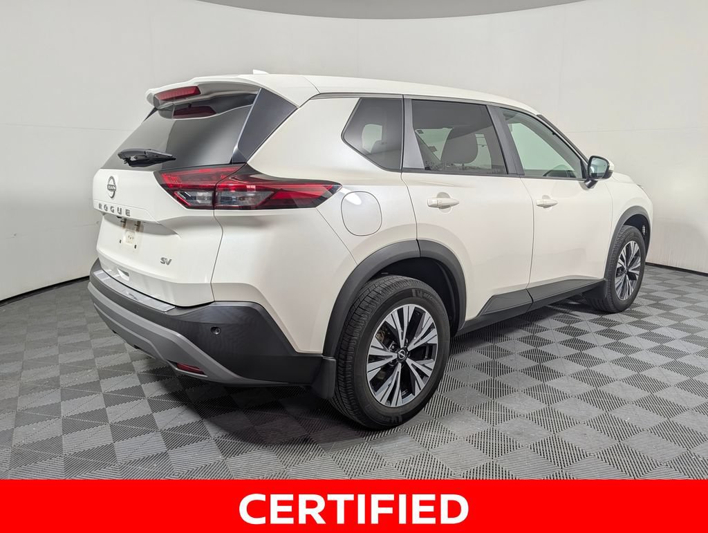 Used 2023 Nissan Rogue SV FWD image 2