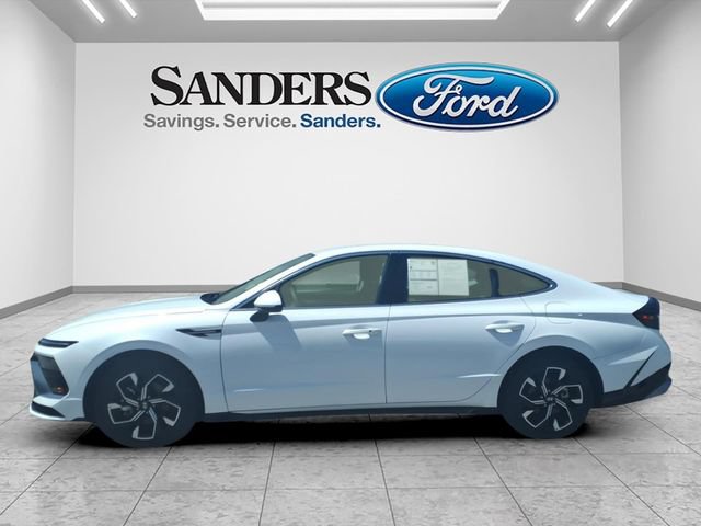 Used 2025 Hyundai Sonata SEL FWD image 5