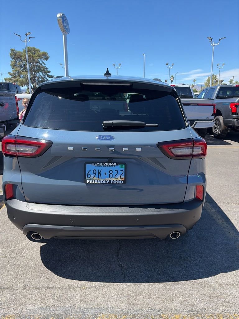 Certified 2025 Ford Escape ST-Line w/ Tech Pack #1 image 2
