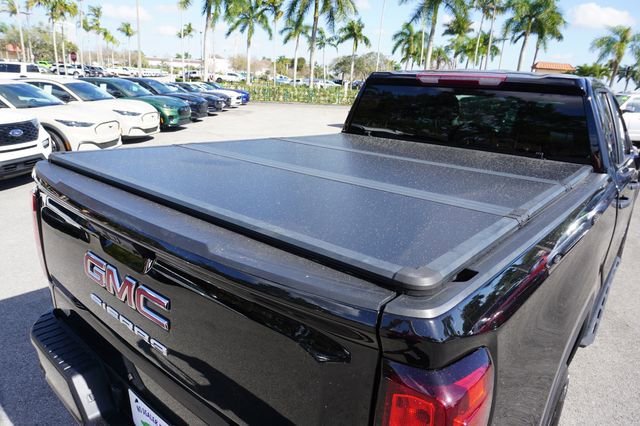 Used 2025 GMC Sierra 1500 Pro w/ Graphite Edition image 4
