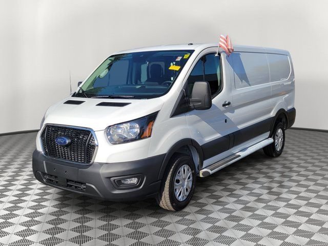 Certified 2025 Ford Transit 250 Low Roof w/ Exterior Upgrade Package RWD image 3
