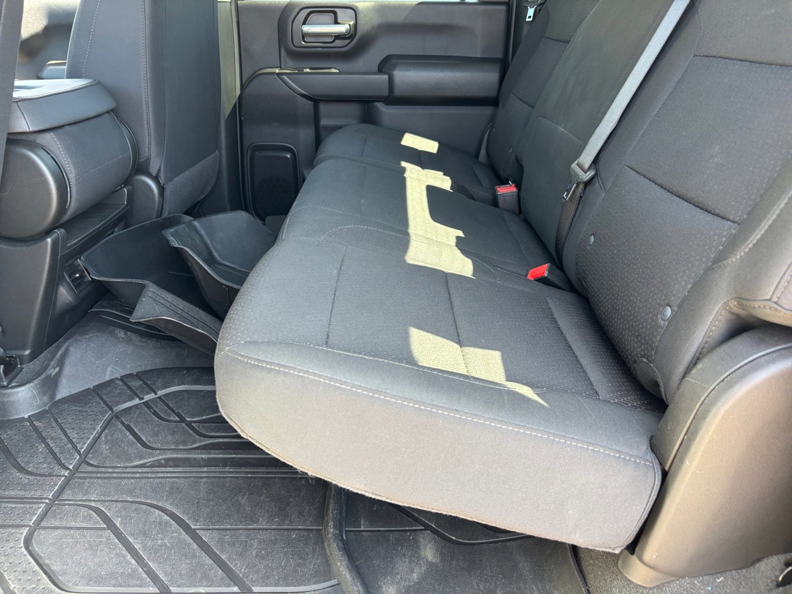 Used 2025 Chevrolet Silverado 2500 W/T w/ WT Convenience Package image 17