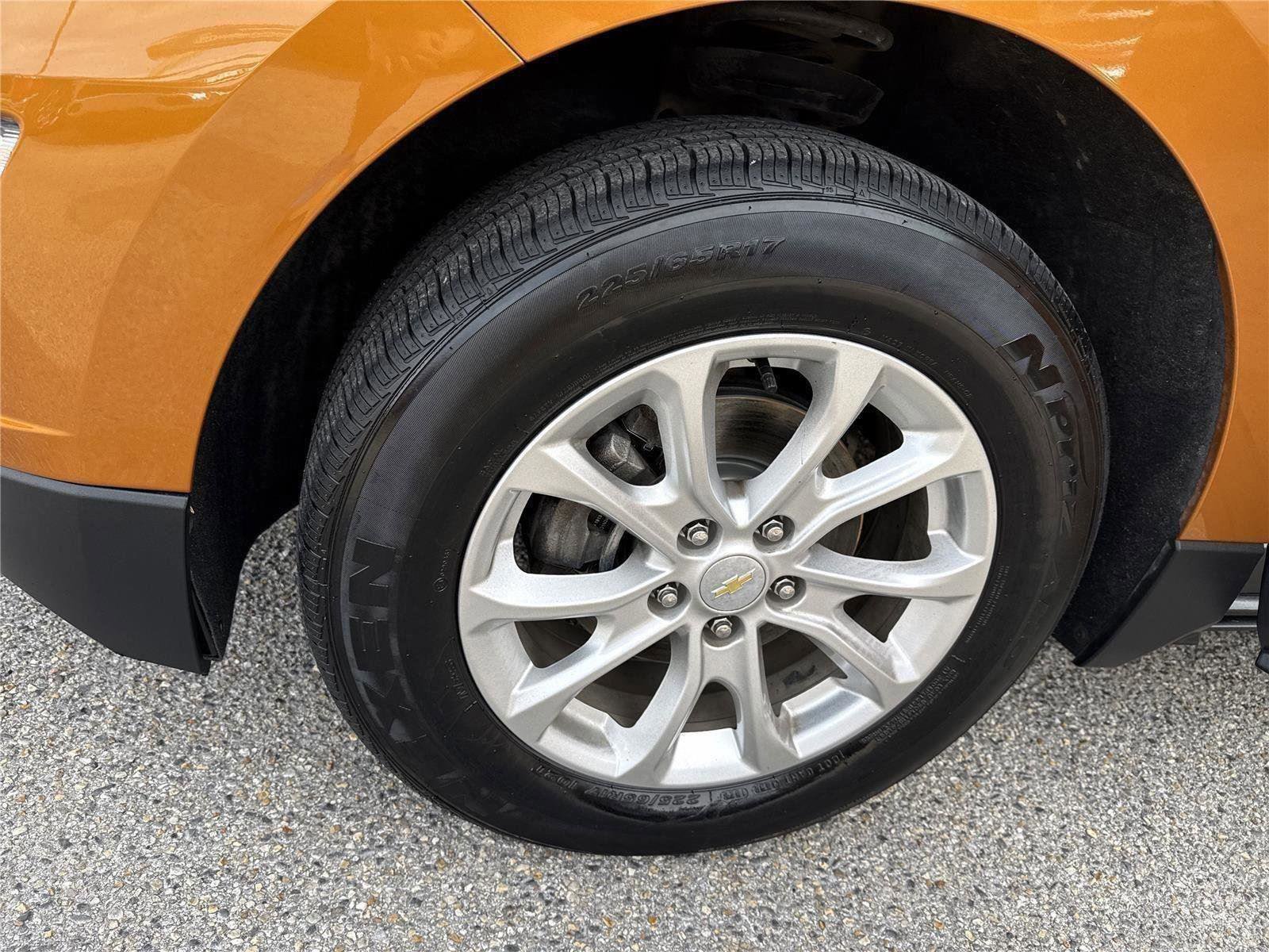 Used 2018 Chevrolet Equinox LS image 31