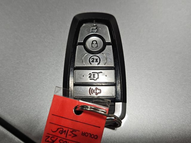 Certified 2023 Ford Explorer Platinum w/ Technology Package AWD/4WD image 31
