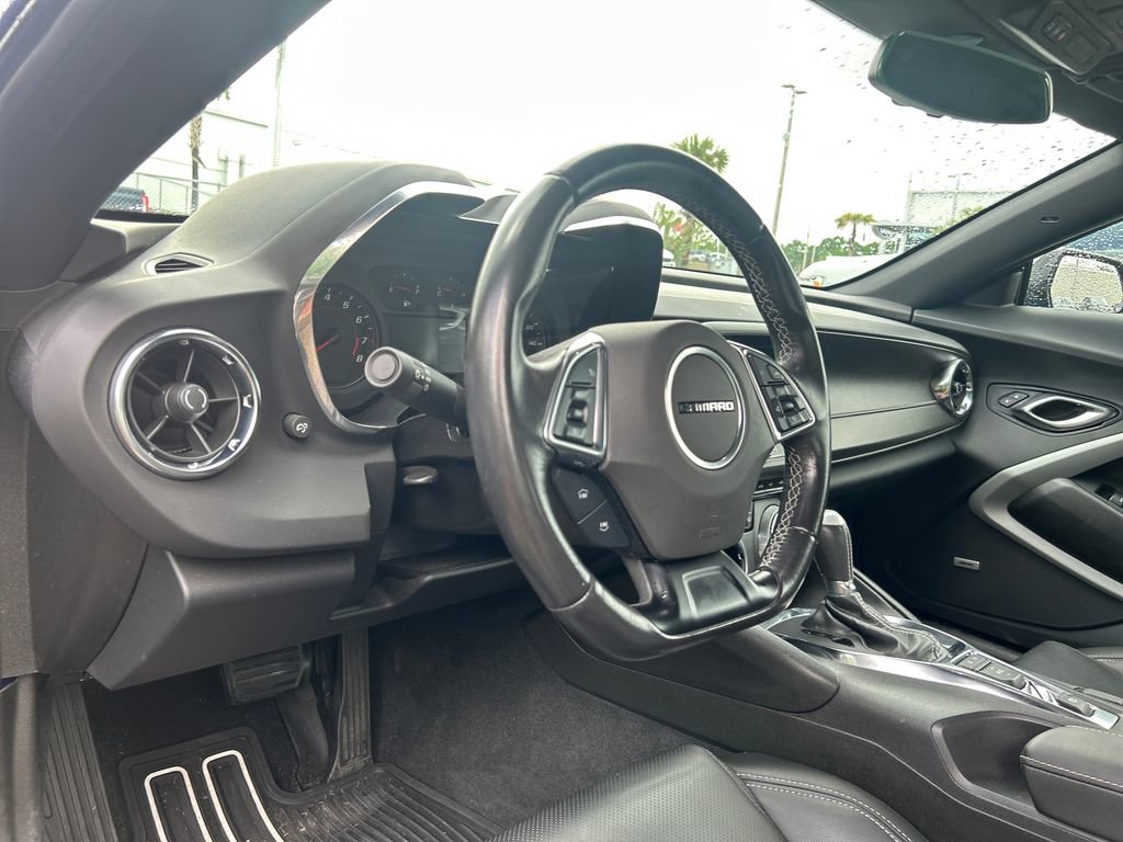 Used 2022 Chevrolet Camaro LT w/ RS Package RWD image 10