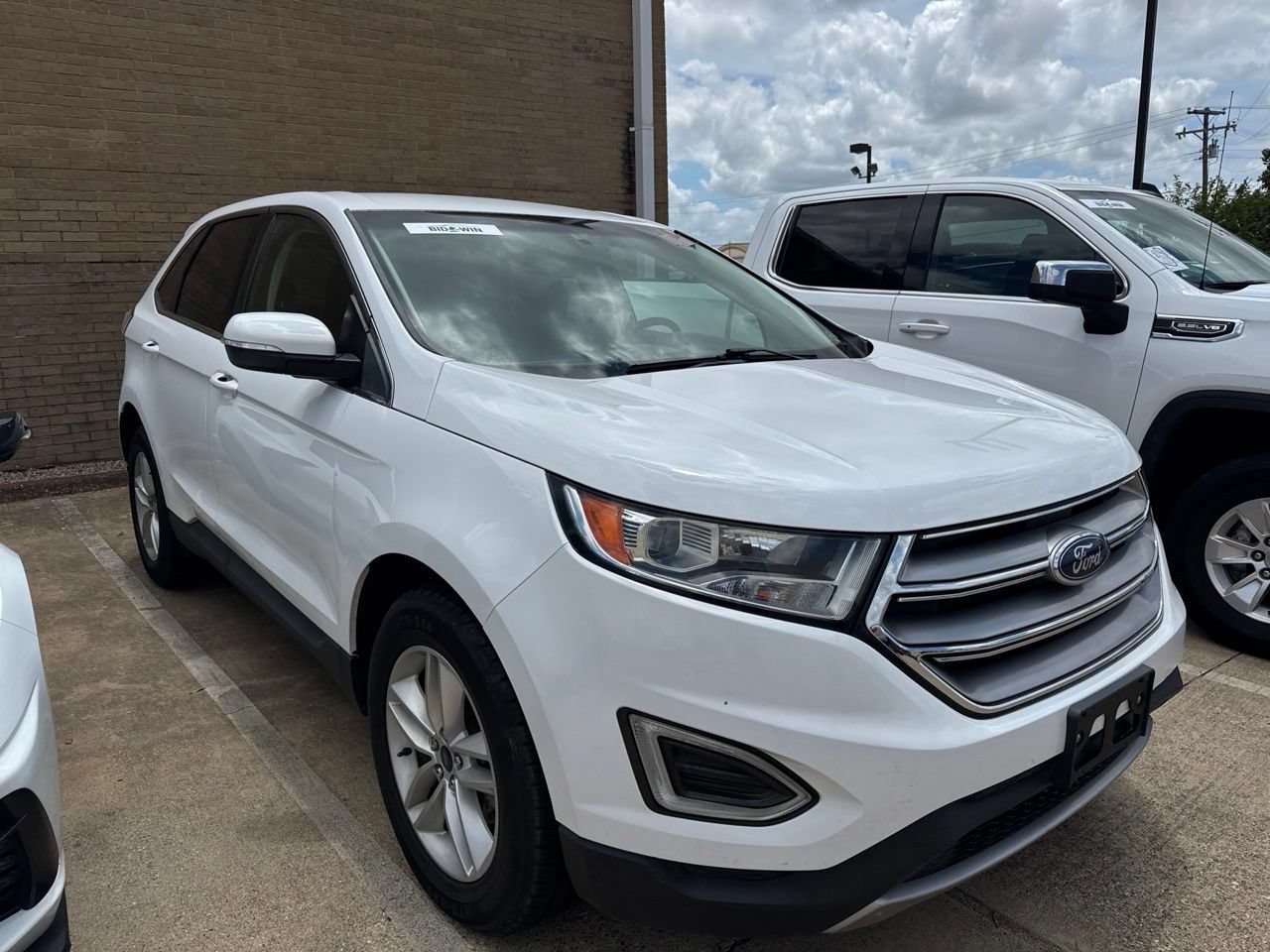 Certified 2018 Ford Edge SEL FWD image 3