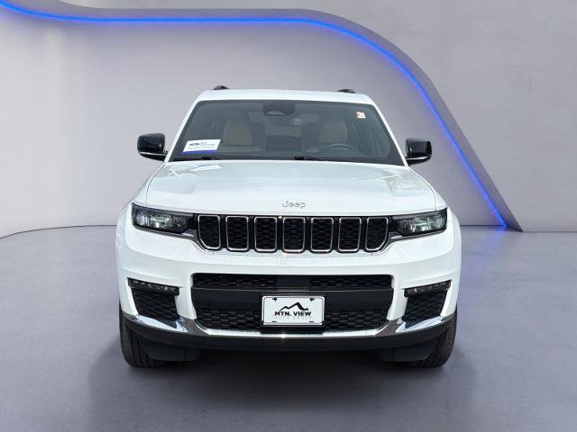 Used 2024 Jeep Grand Cherokee L Limited AWD/4WD image 15