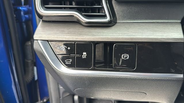 Used 2023 Kia Sportage X-Line w/ X-Line Premium Package image 17