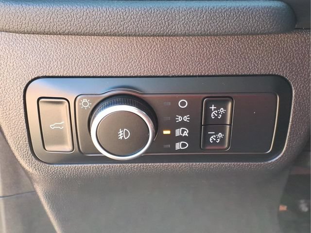 Certified 2024 Ford Escape ST-Line Select w/ Tech Pack #2 AWD/4WD image 17