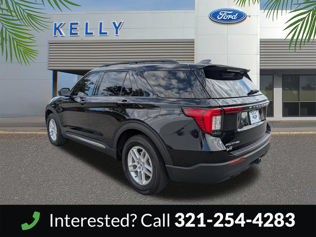 Certified 2025 Ford Explorer Active RWD image 8