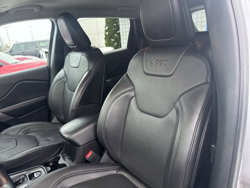 Used 2021 Jeep Cherokee Latitude Lux image 41