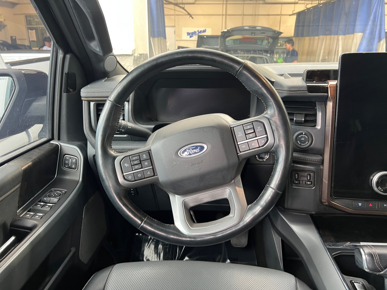 Certified 2022 Ford F150 Lightning Lariat w/ Tow Technology Package AWD/4WD image 9