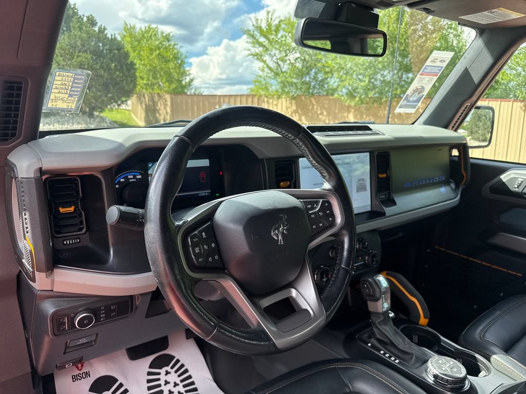 Certified 2022 Ford Bronco Badlands AWD/4WD image 16