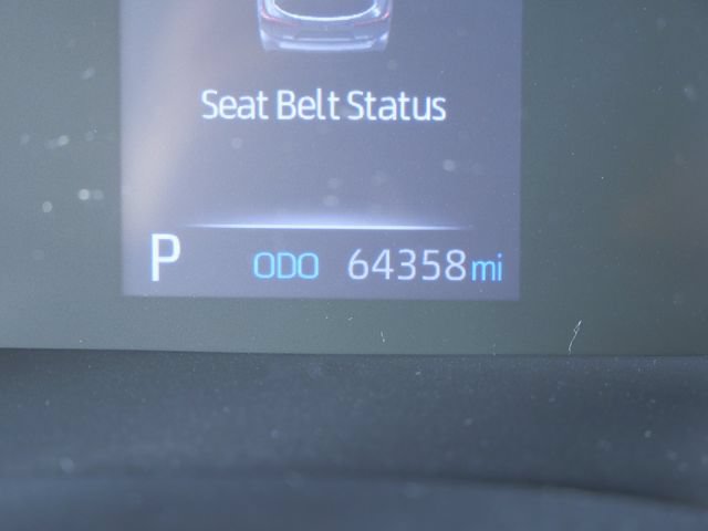Used 2021 Toyota Highlander LE AWD/4WD image 29