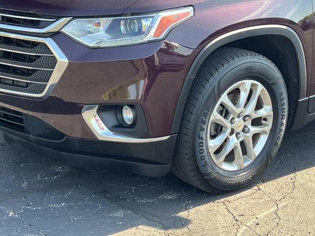 Used 2019 Chevrolet Traverse LT w/ LPO, Floor Liner Package AWD/4WD image 9