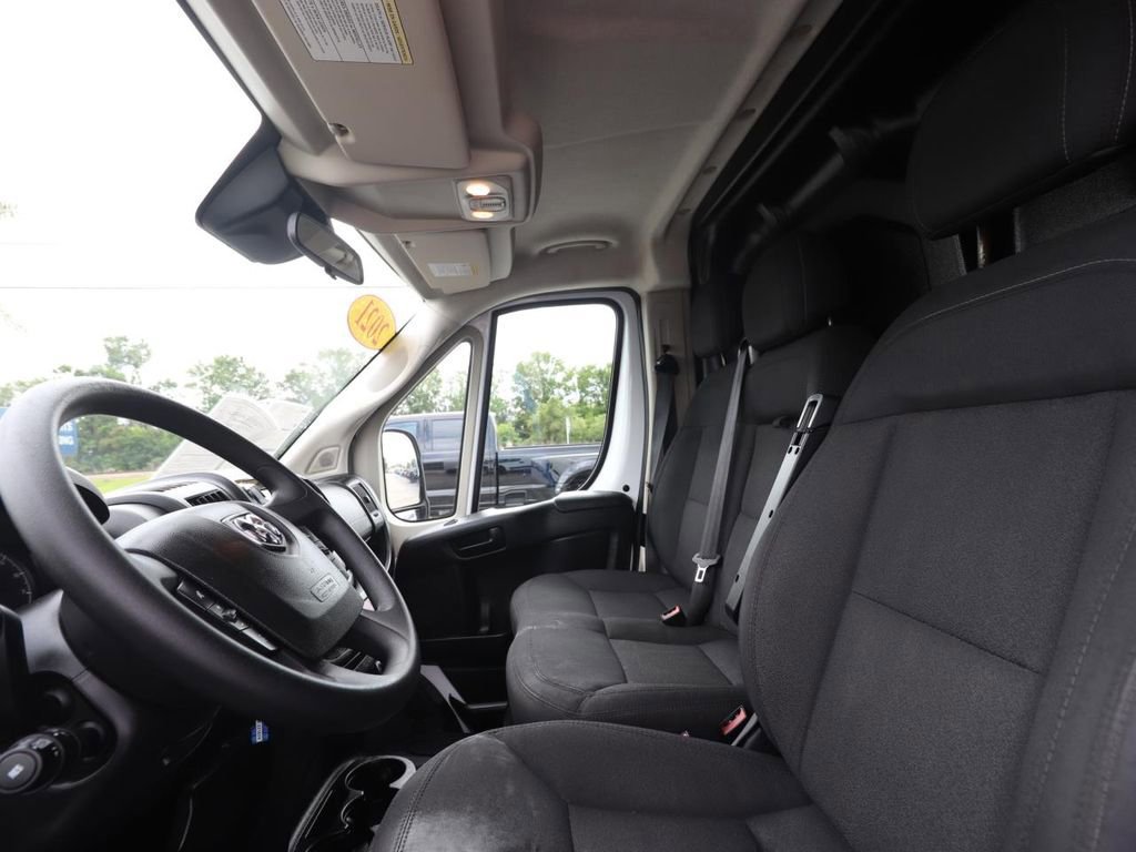Used 2021 RAM ProMaster 2500 w/ Convenience Group image 8