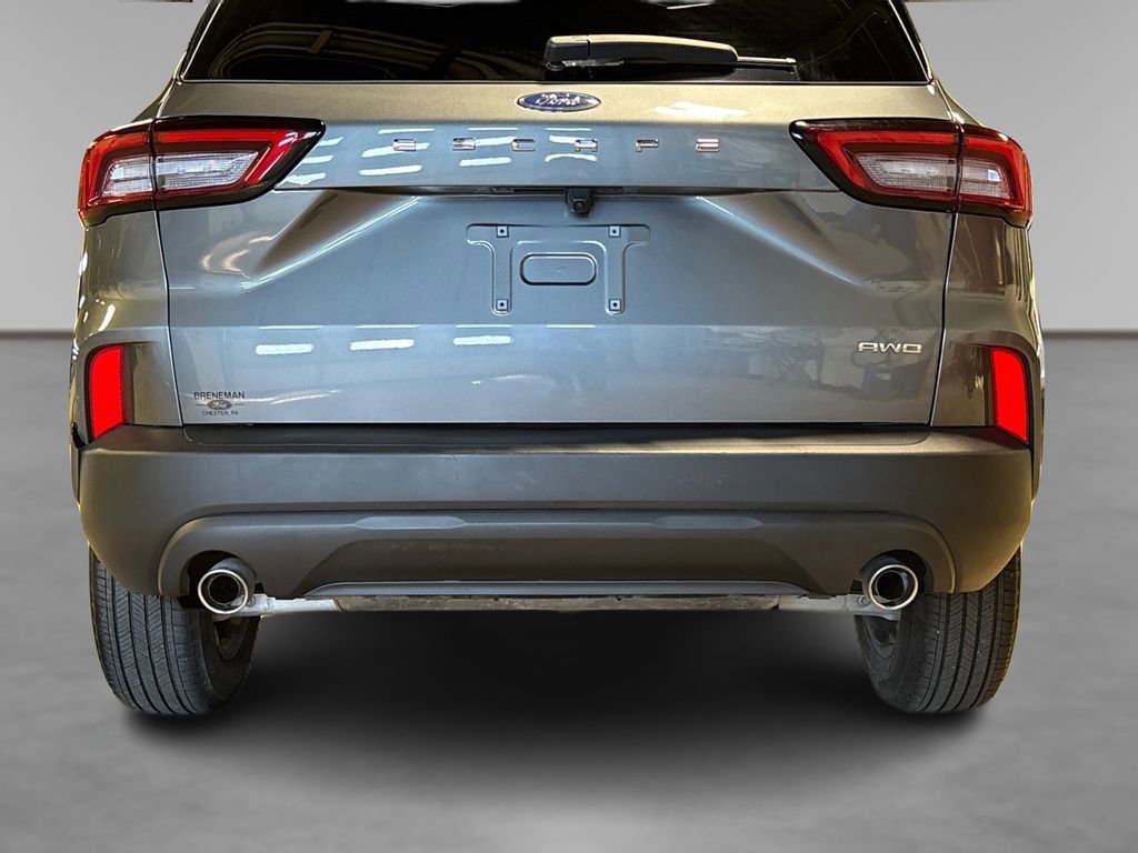 Certified 2025 Ford Escape ST-Line image 5