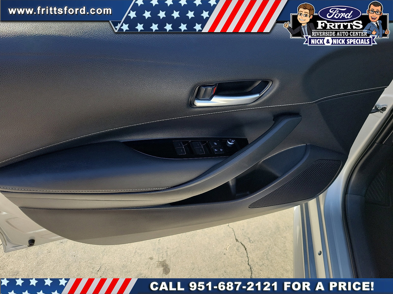 Used 2019 Toyota Corolla SE w/ Carpet Mat Package image 13