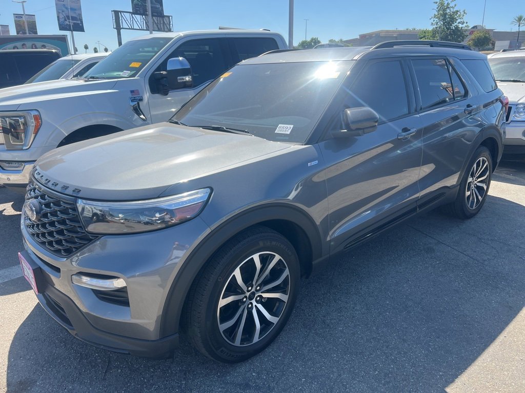 Certified 2023 Ford Explorer ST-Line w/ Class IV Trailer Tow Package