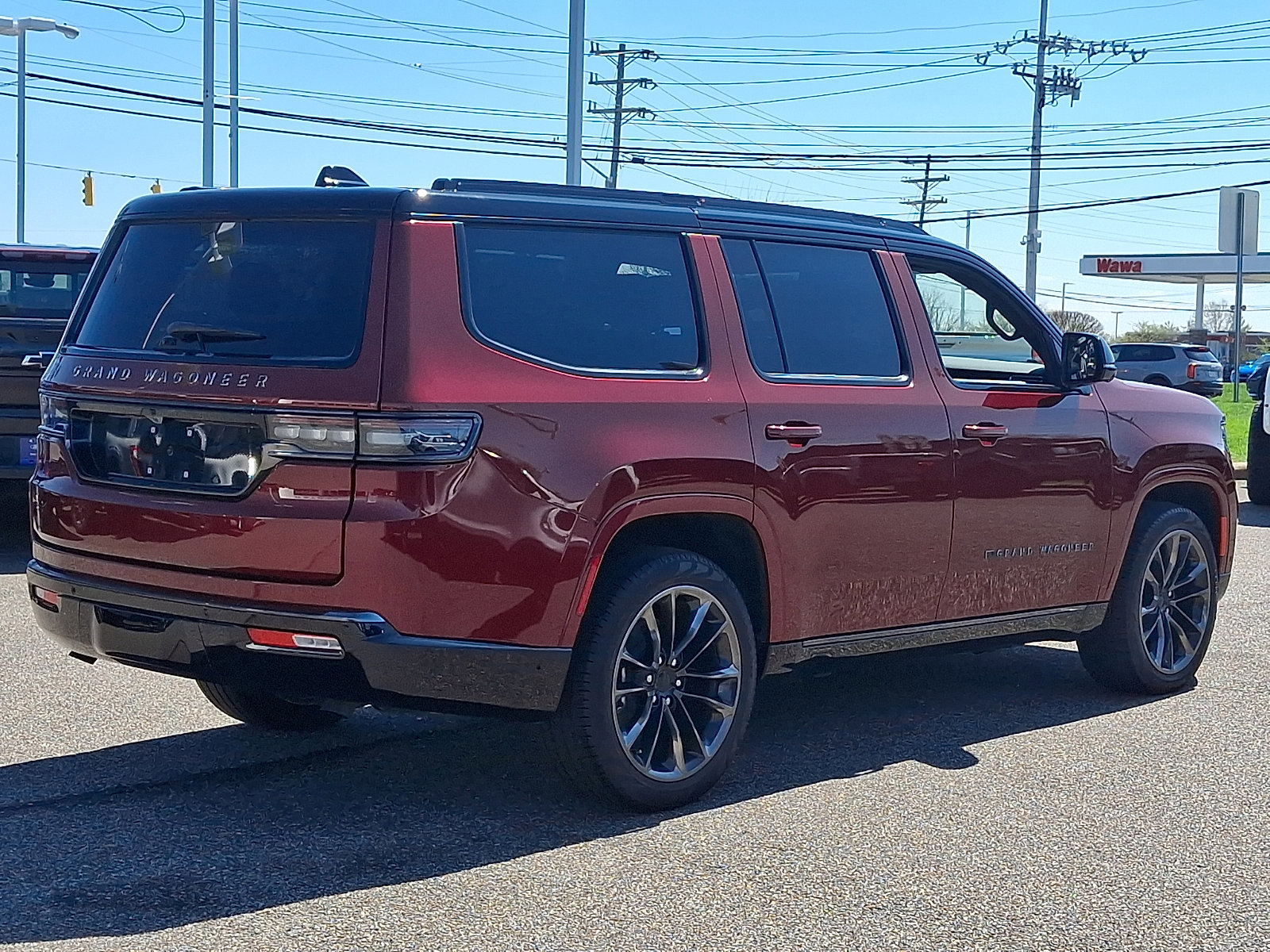 Used 2025 Jeep Grand Wagoneer Series II Obsidian w/ Quick Order Packagew 28T image 8