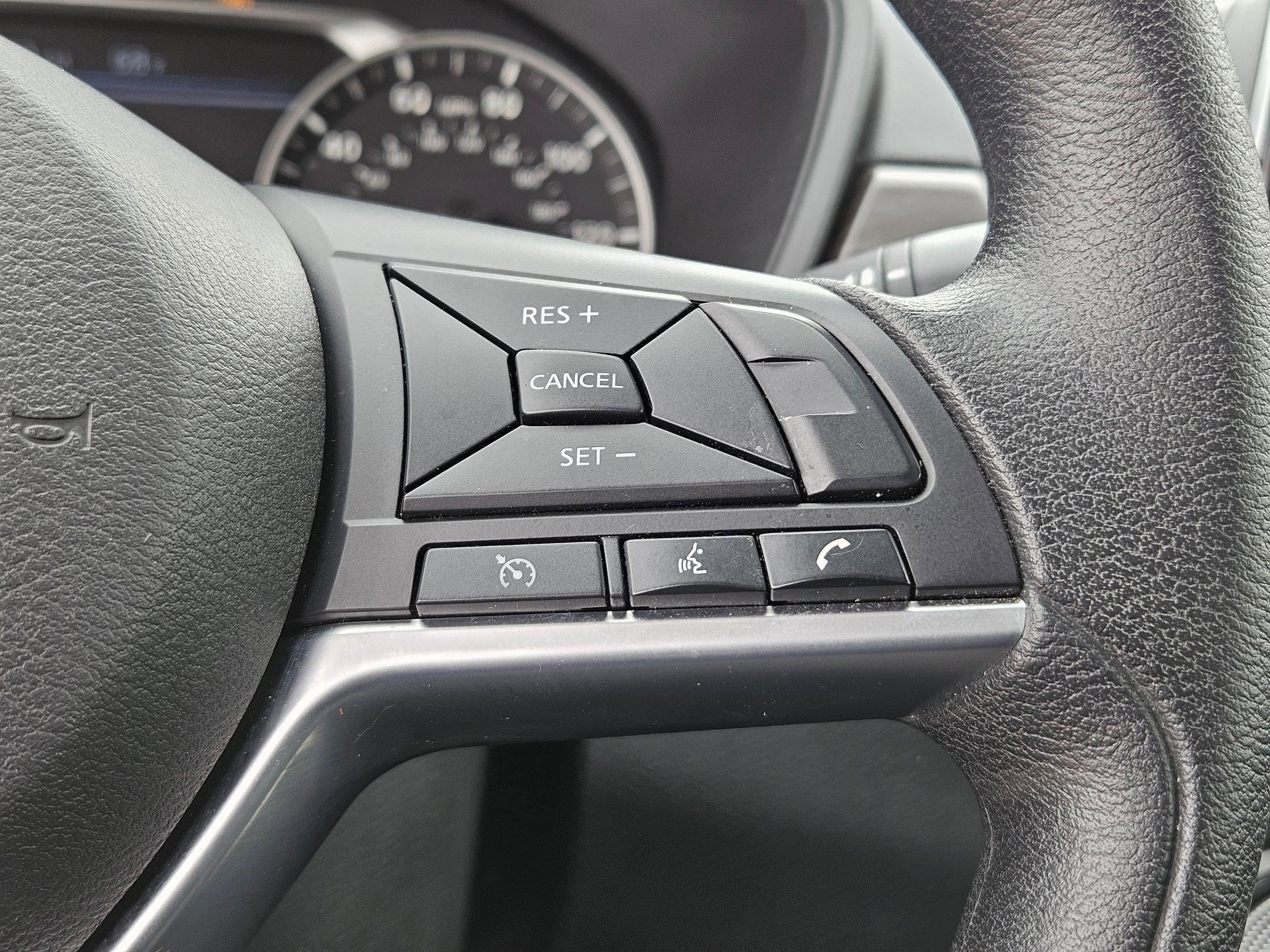 Used 2025 Nissan Altima 2.5 SV FWD image 20
