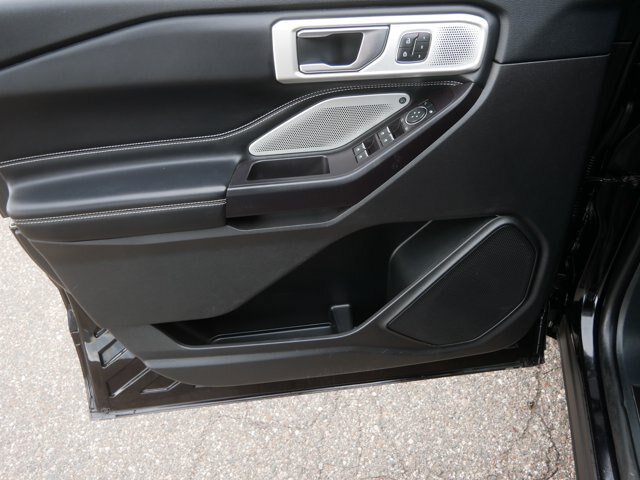 Certified 2020 Ford Explorer ST w/ ST Street Pack AWD/4WD image 13