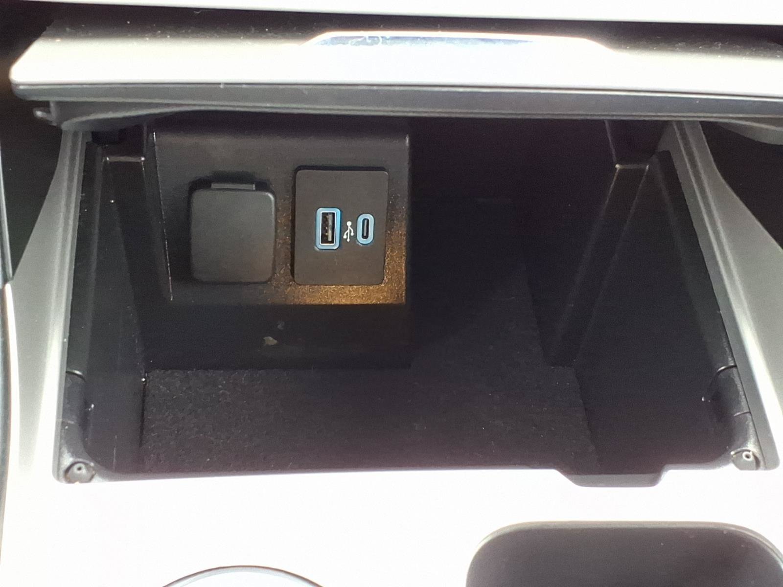 Certified 2023 Ford Explorer XLT AWD/4WD image 21