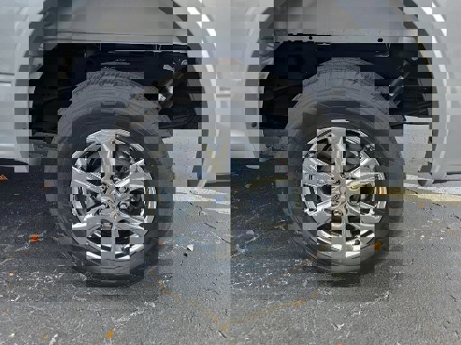 Certified 2019 Ford F150 Lariat w/ Equipment Group 502A Luxury image 21