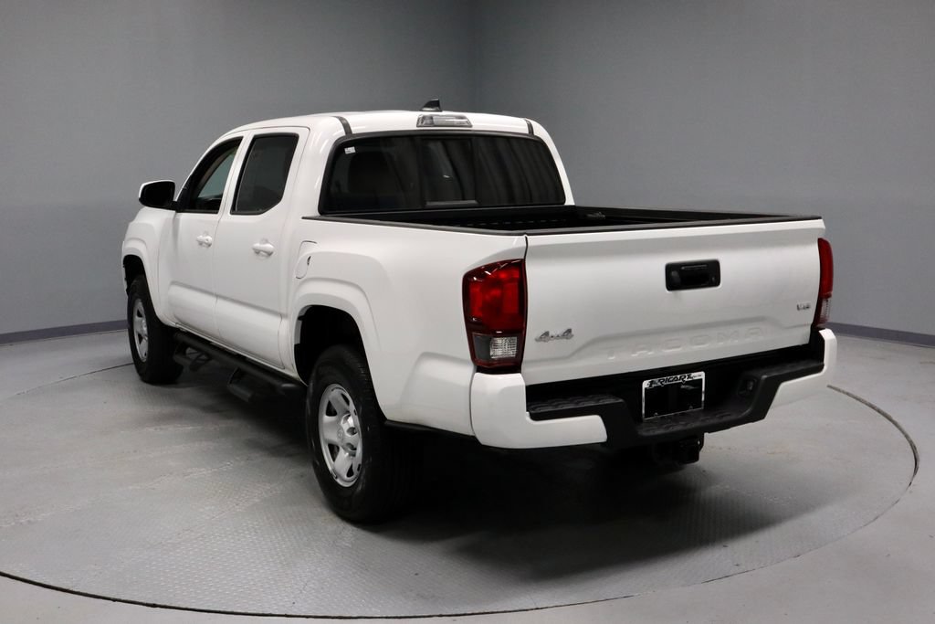 Used 2023 Toyota Tacoma SR AWD/4WD image 8