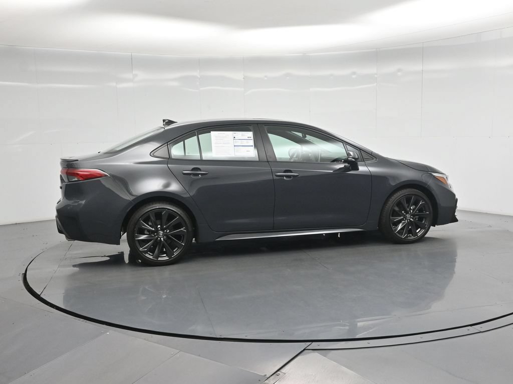 Used 2024 Toyota Corolla XSE FWD image 27