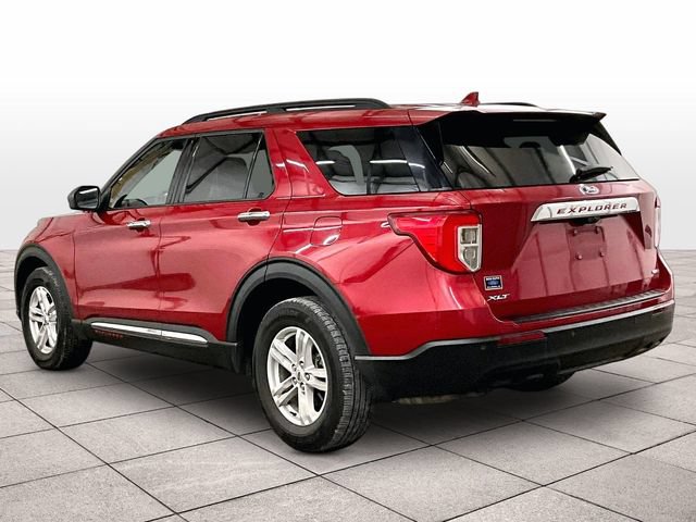 Certified 2020 Ford Explorer XLT w/ Comfort Package AWD/4WD image 10