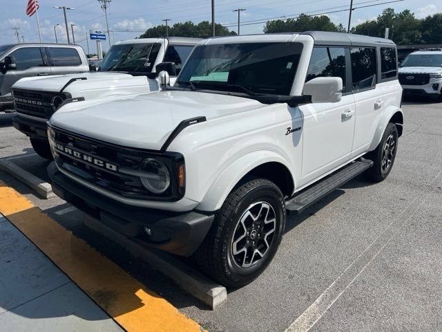 Certified 2024 Ford Bronco Outer Banks AWD/4WD image 3