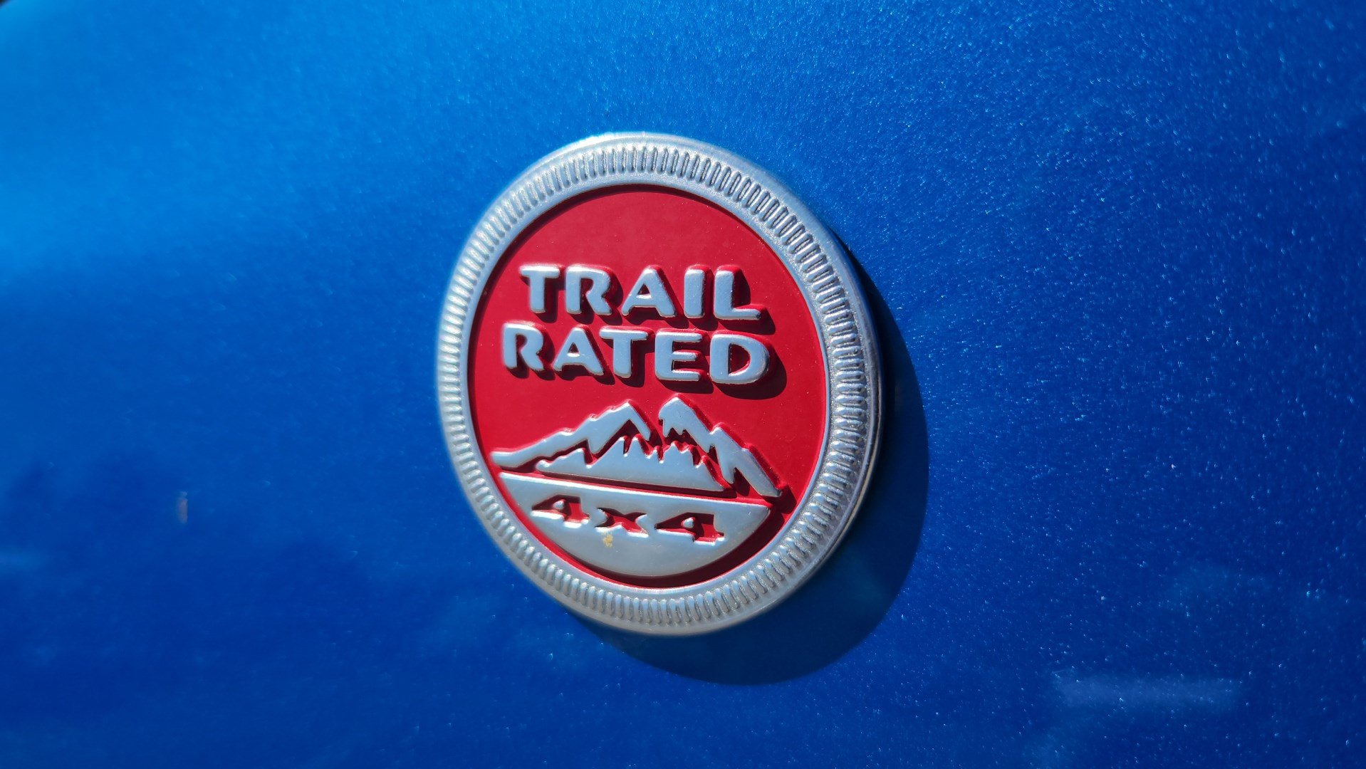 Used 2019 Jeep Cherokee Trailhawk AWD/4WD image 15