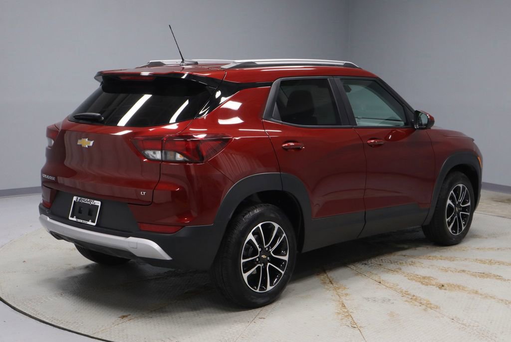 Used 2025 Chevrolet TrailBlazer LT image 5