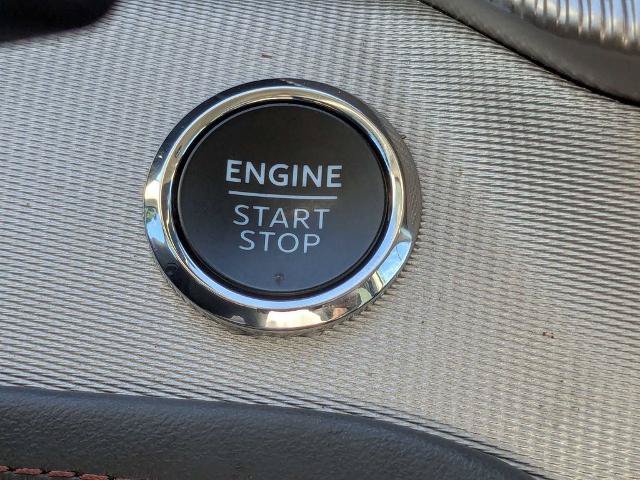 Certified 2025 Ford Explorer Active RWD image 33