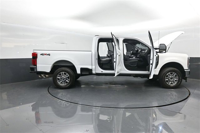Certified 2025 Ford F350 Lariat image 36