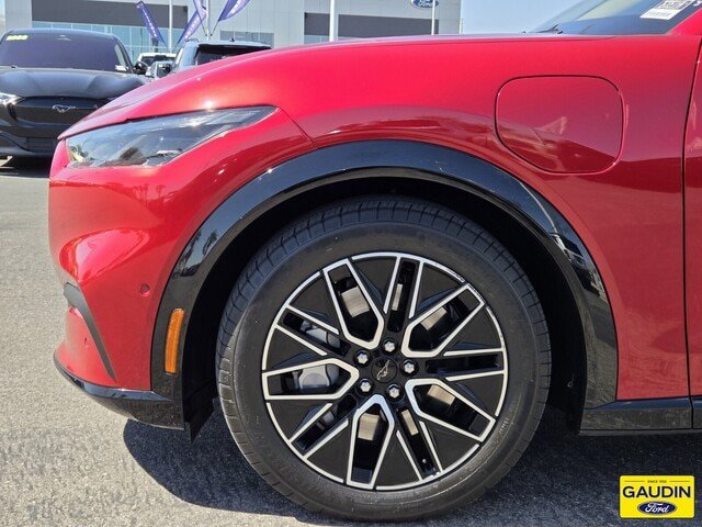 Certified 2024 Ford Mustang Mach-E Premium AWD/4WD image 9
