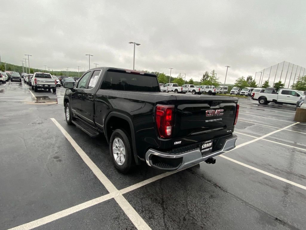 Used 2024 GMC Sierra 1500 SLE RWD image 3