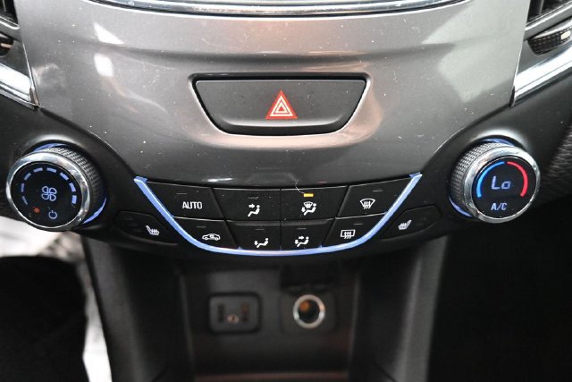 Used 2019 Chevrolet Cruze LT w/ Convenience Package FWD image 12