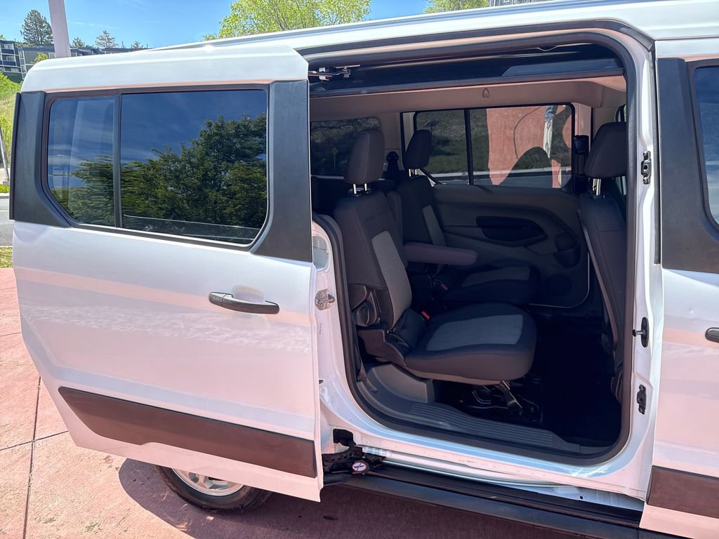 Certified 2019 Ford Transit Connect XL FWD image 21