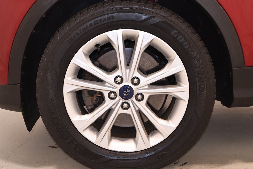 Certified 2018 Ford Escape SEL AWD/4WD image 21