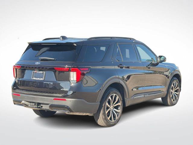 Certified 2025 Ford Explorer ST-Line AWD/4WD image 8