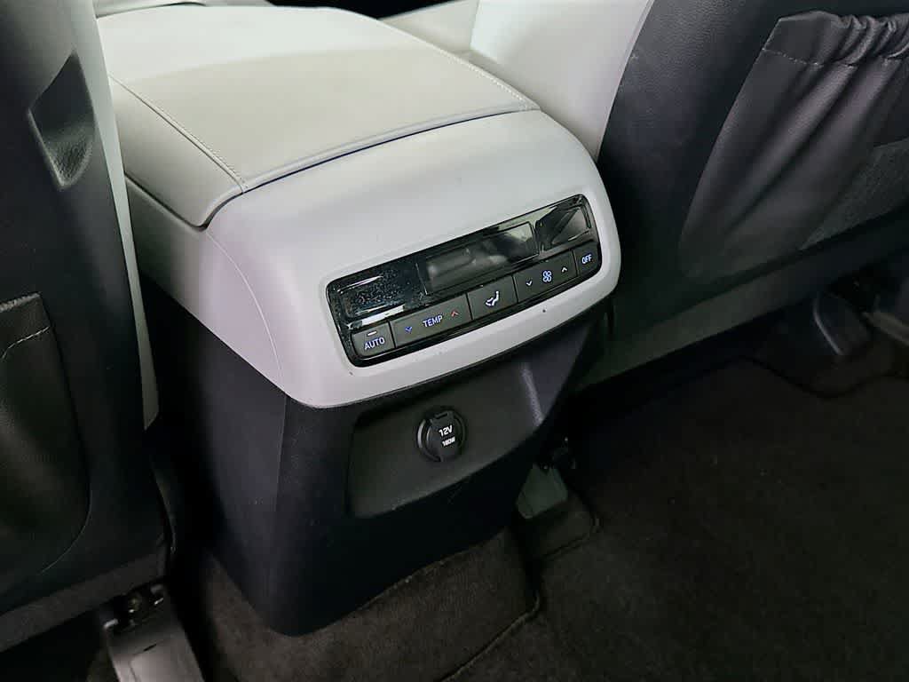Used 2023 Hyundai Palisade SEL w/ Cargo Package FWD image 13