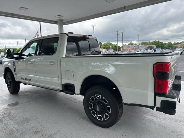 Certified 2024 Ford F250 Platinum w/ FX4 Off-Road Package AWD/4WD image 4