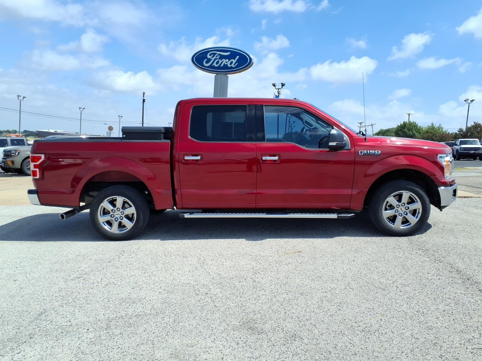 Certified 2018 Ford F150 XLT w/ Equipment Group 302A Luxury RWD image 4