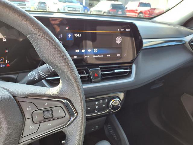 Used 2025 Chevrolet TrailBlazer LT image 10