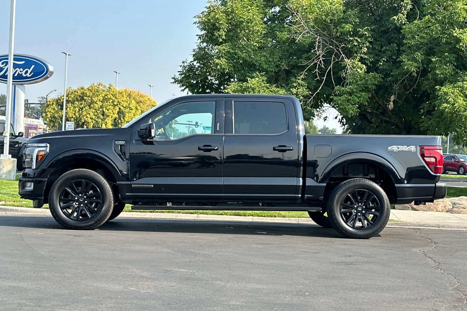 Certified 2024 Ford F150 Platinum AWD/4WD image 5