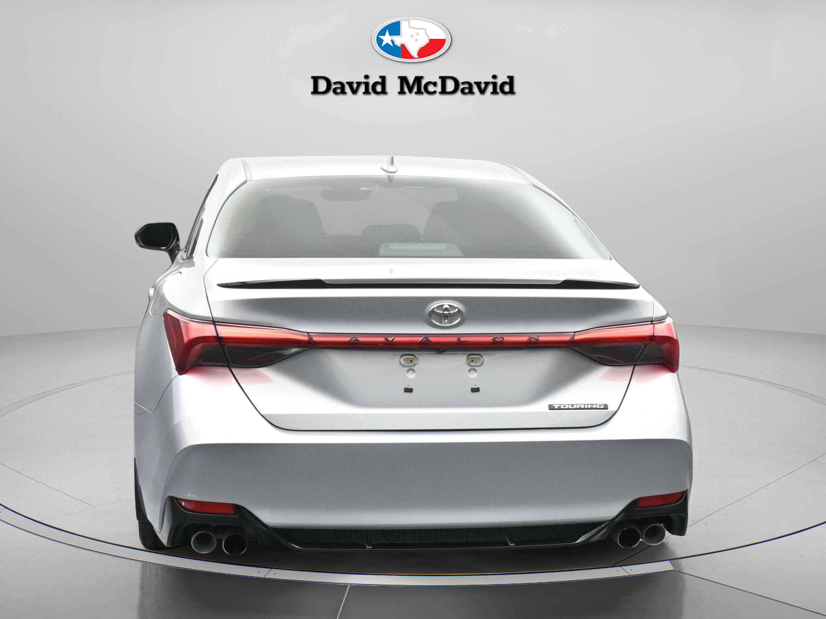 Used 2022 Toyota Avalon Touring image 11